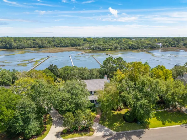 468 Rice Hope Dr, Mount Pleasant, SC 29464