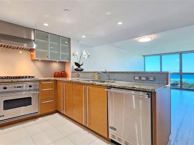 1177 Queen St APT 1902, Honolulu, HI, 96814