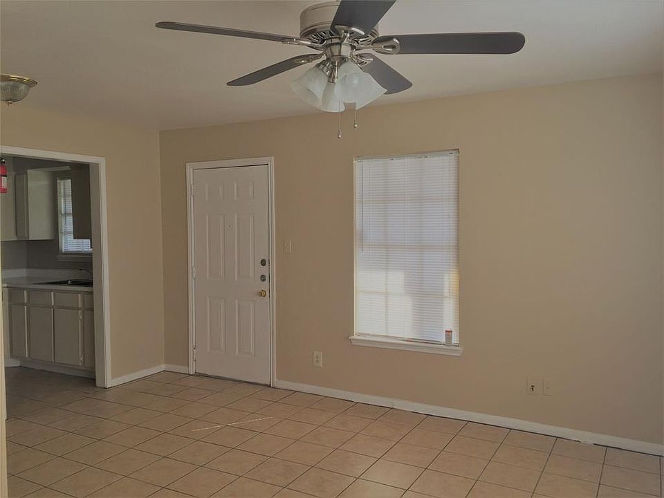 1st image of 4710 Airport Blvd APT 307