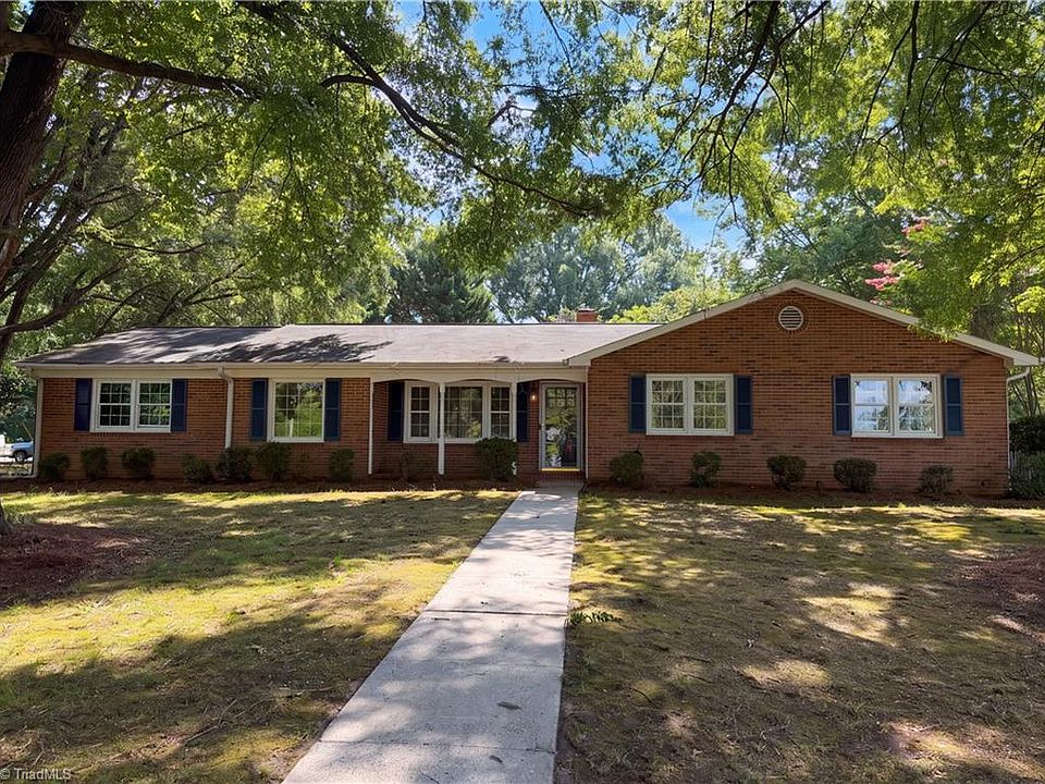 1st image of 2391 Dianne Ave