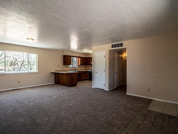 5th image of 2801 La Puente St