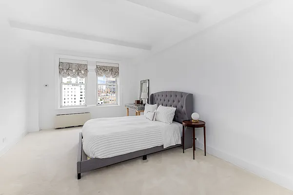 Sold by Compass | media 1