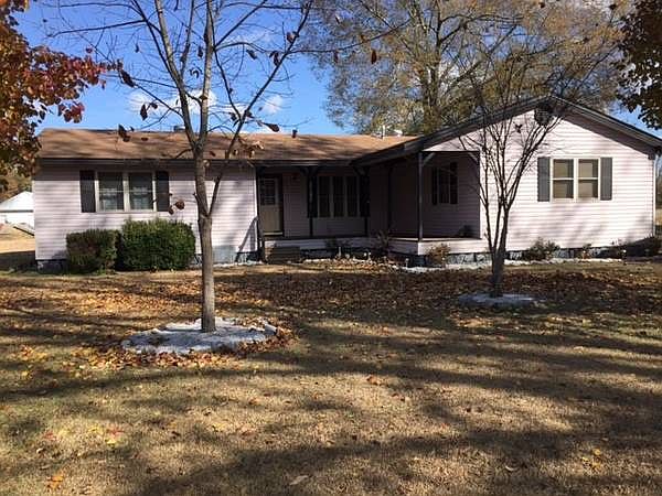 1st image of 412 Nena Street