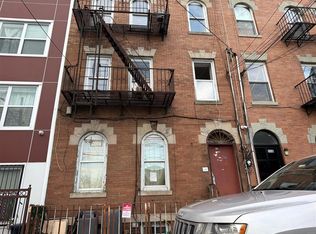 584 Linwood St, Brooklyn, NY