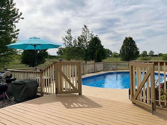 2nd image of 15328 Kingston WAY