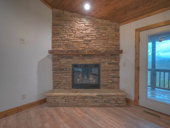 2nd image of 147 High Ridge Rd