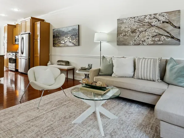 411 N George Mason Dr, Arlington, VA 22203