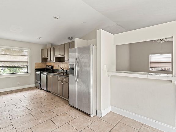 3rd image of 1205 SW 75th Ave