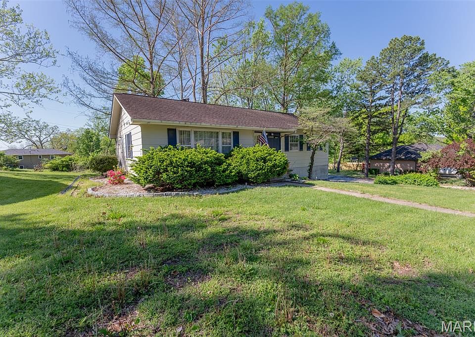 1st image of 1308 Highland Dr