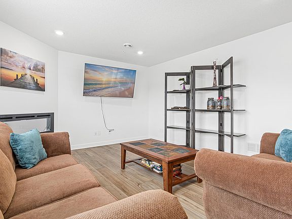 2nd image of 23349 124th Ave