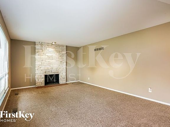 3rd image of 4070 Nara Dr