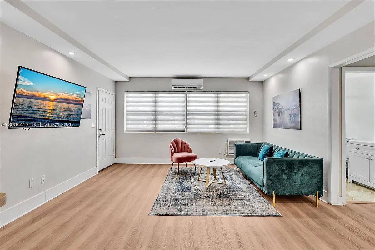Building Photo - 10000 E Bay Harbor Dr #12