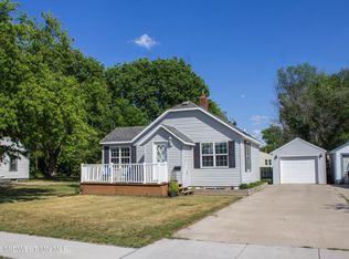 657 2nd Ave SW, Perham, MN 56573