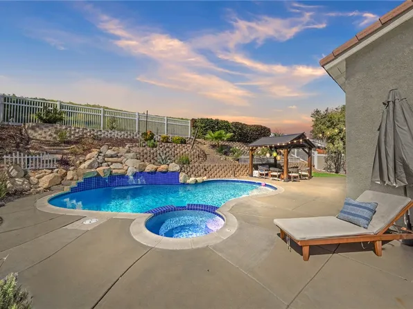 32924 Charmes Ct, Temecula, CA 92592