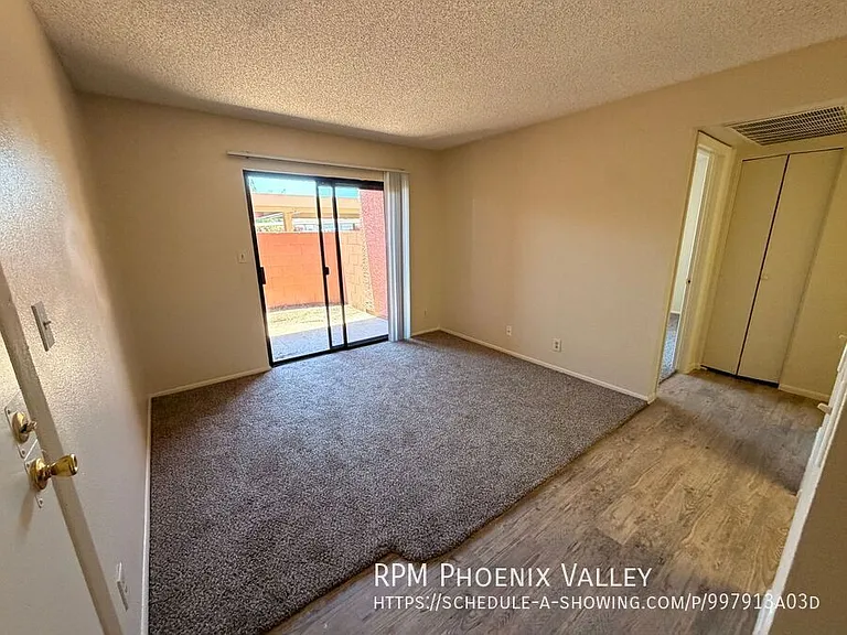 825 S River Dr — Photo 30