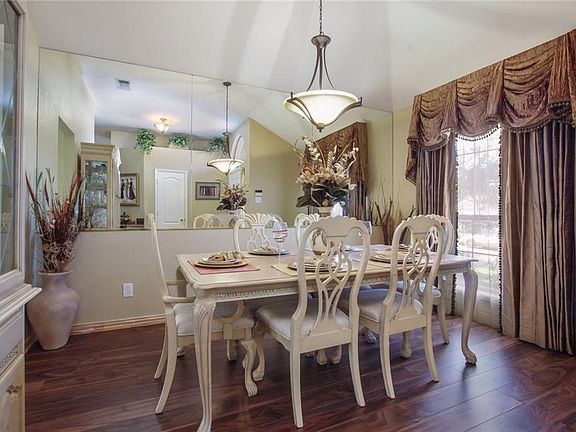 3rd image of 7424 Wild Brick Dr