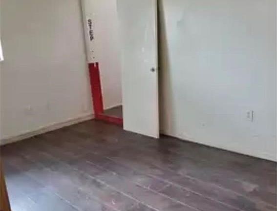 5th image of 1340 Ames Blvd