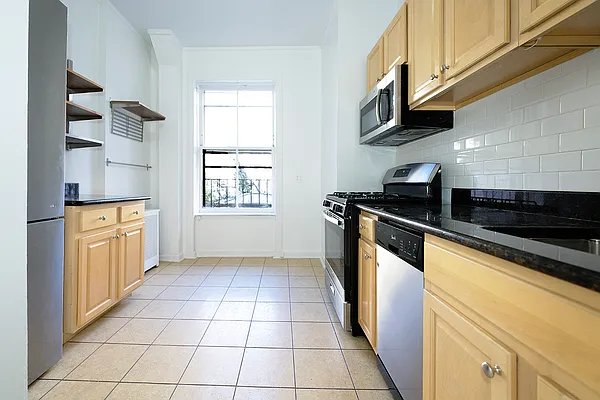 403 West 21st Street #2W