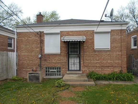 3rd image of 14109 S Michigan Ave