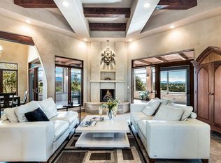 6C Via De Estrellas, Santa Fe, NM 87506