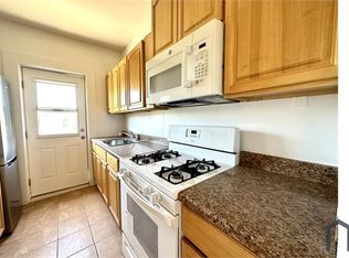 1427 Quesada Ave #A, San Francisco, CA 94124