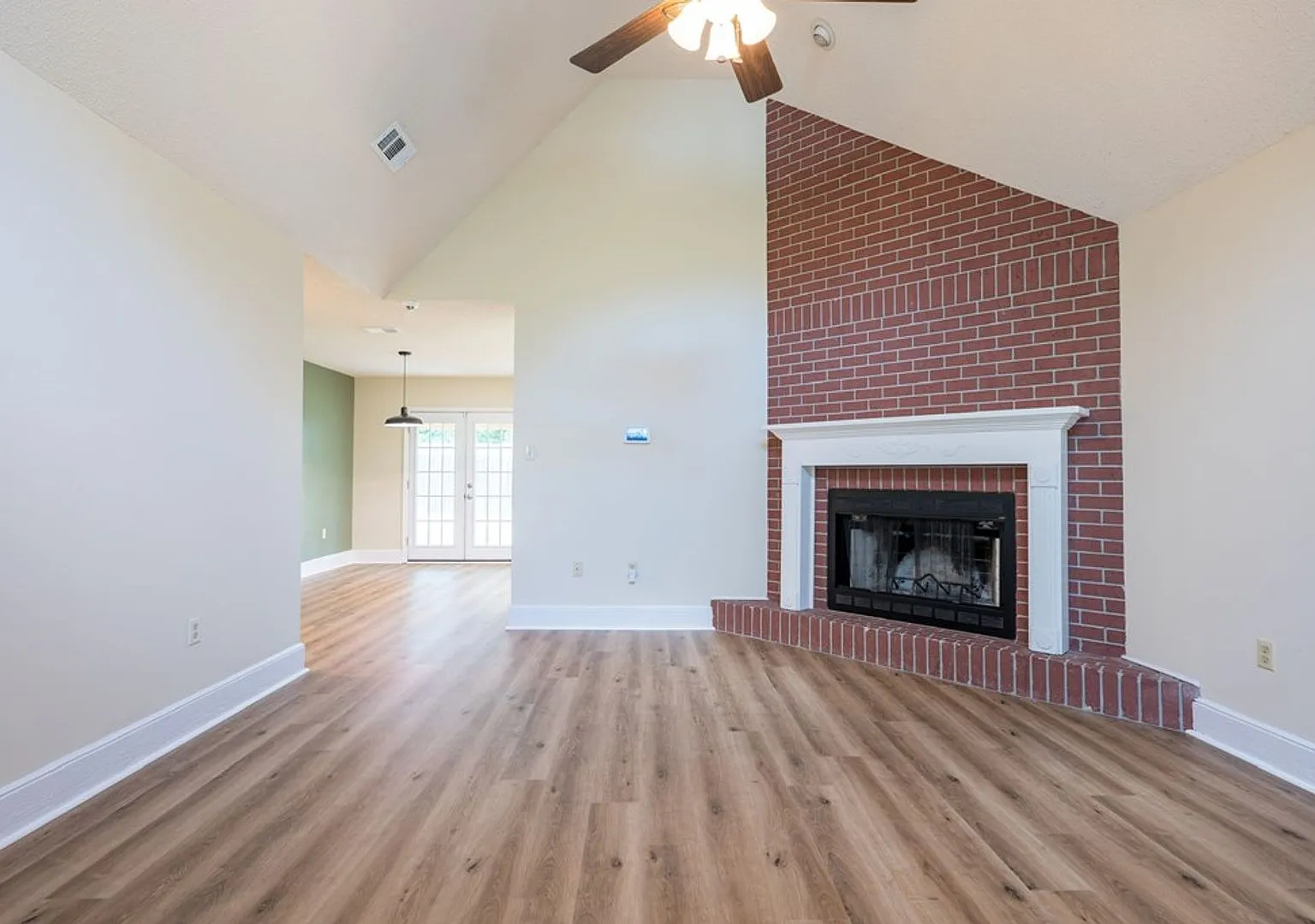 Available Soon! 156 Beaver Street — Photo 3