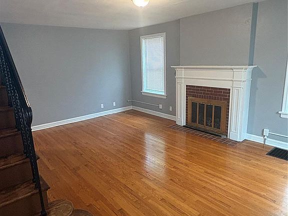 3rd image of 3829 Lawler Dr