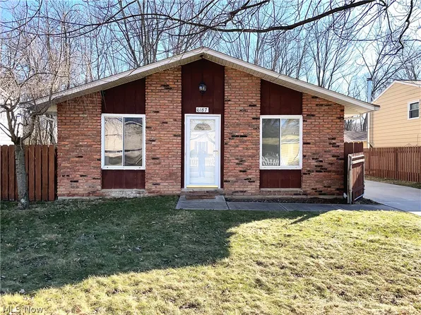 6187 Rosebelle Ave, North Ridgeville, OH 44039