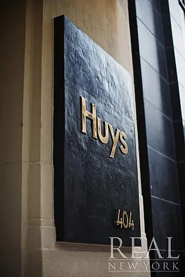 Rented by REAL New York | media 22