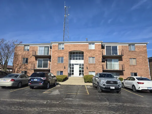 713 Stratford Dr E APT 5, Bourbonnais, IL 60914