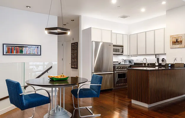 Sold by Compass | media 2