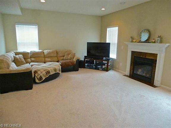 4th image of 3105 Wheaton Dr
