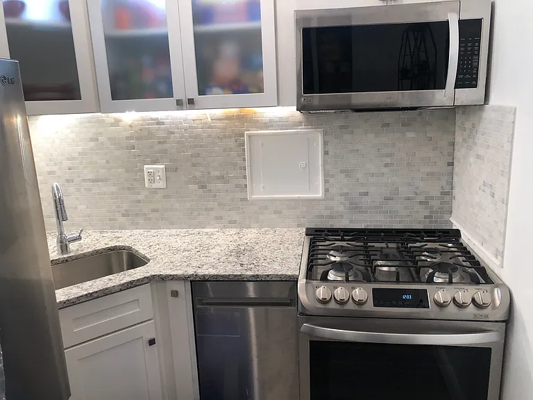 300 M St SW #203 — Photo 7