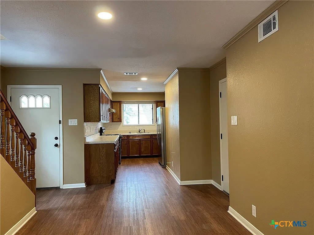 2 bed, 2.0 bath, 1533 sqft, $1,825 — Photo 4