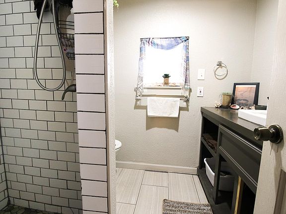 5th image of 2404 Avenue U