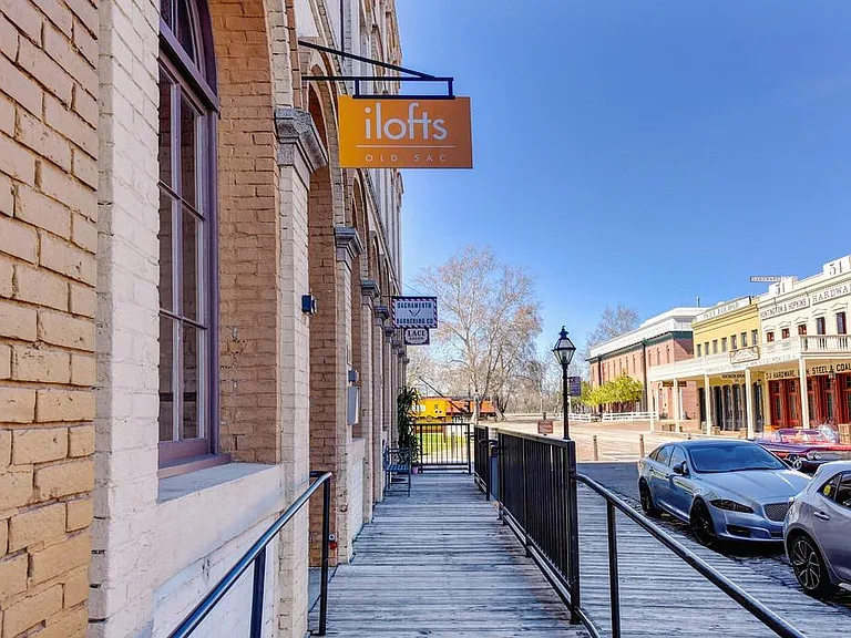 120 I St #303 — Photo 9