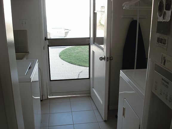 4th image of 14320 La Mesa Dr