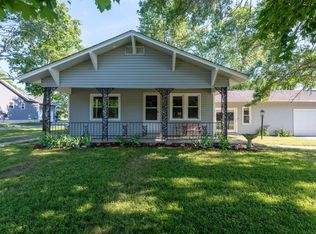 201 Barnard Ave, Rogersville, MO 65742
