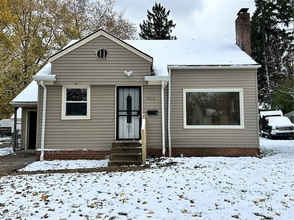 17916 North Blvd, Maple Heights, OH 44137