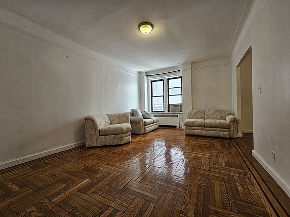 2nd image of 218 Linden Blvd APT 2F