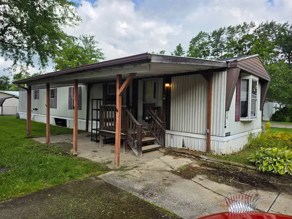 130 E Monroe Cir, Jefferson, OH 44047