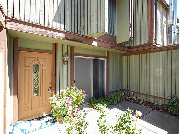 4th image of 5477 S Willow Ln