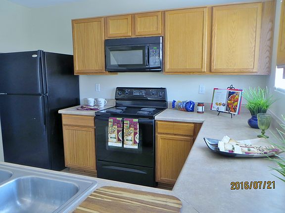 4th image of 17041 W Marshall Ln
