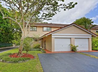 9116 SW 113th Place Cir E #0, Miami, FL 33176