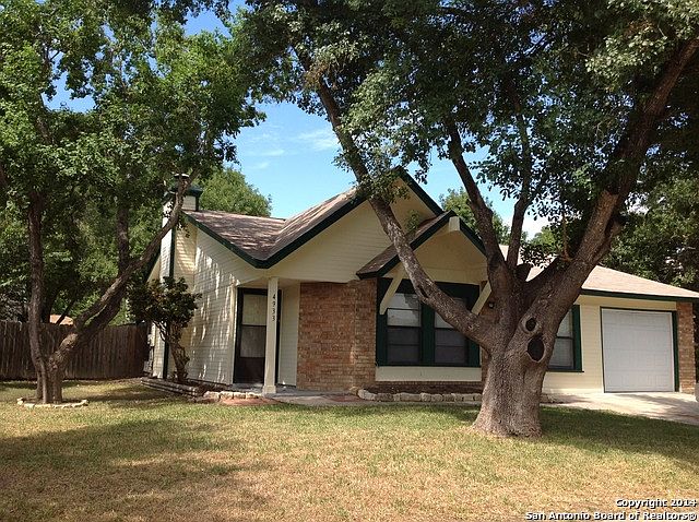 1st image of 4933 CHAMPLAIN DR.