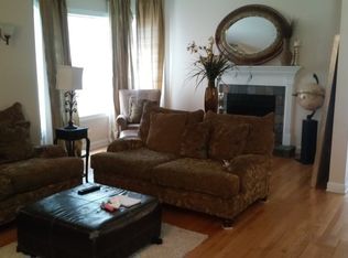 7362 S South Shore Dr, Chicago, IL 60649