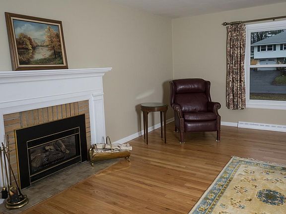 2nd image of 178 Birch Ln