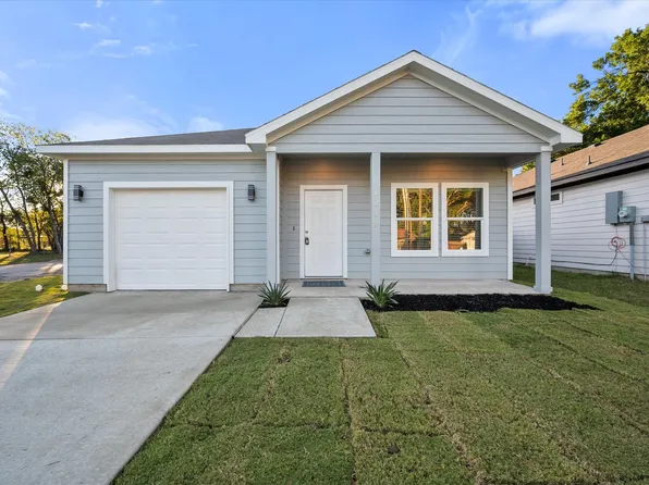 1217 E 6th Ave, Corsicana, TX 75110