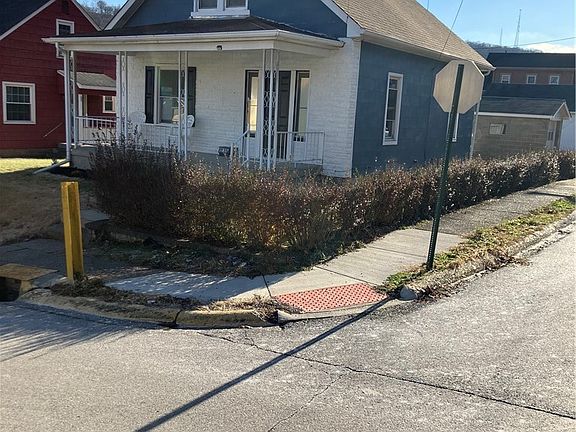 2nd image of 333 Heaslett Ave