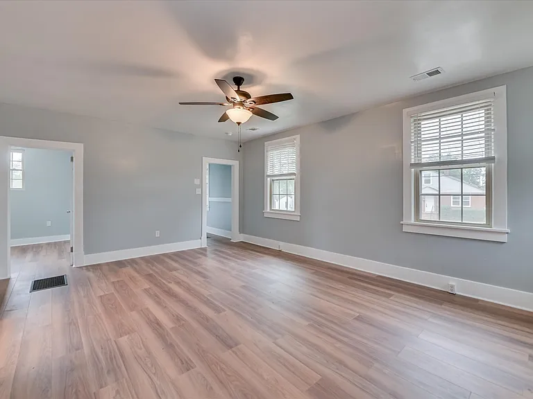 1729 Verdery St — Photo 13